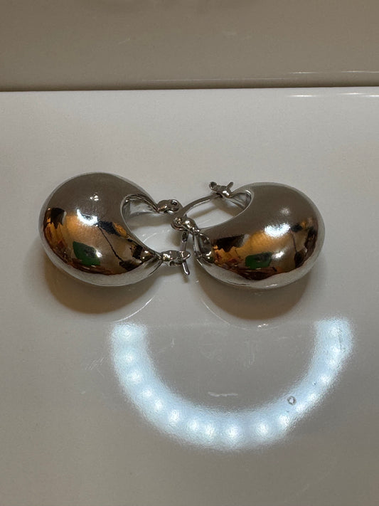 Silver lining earrings