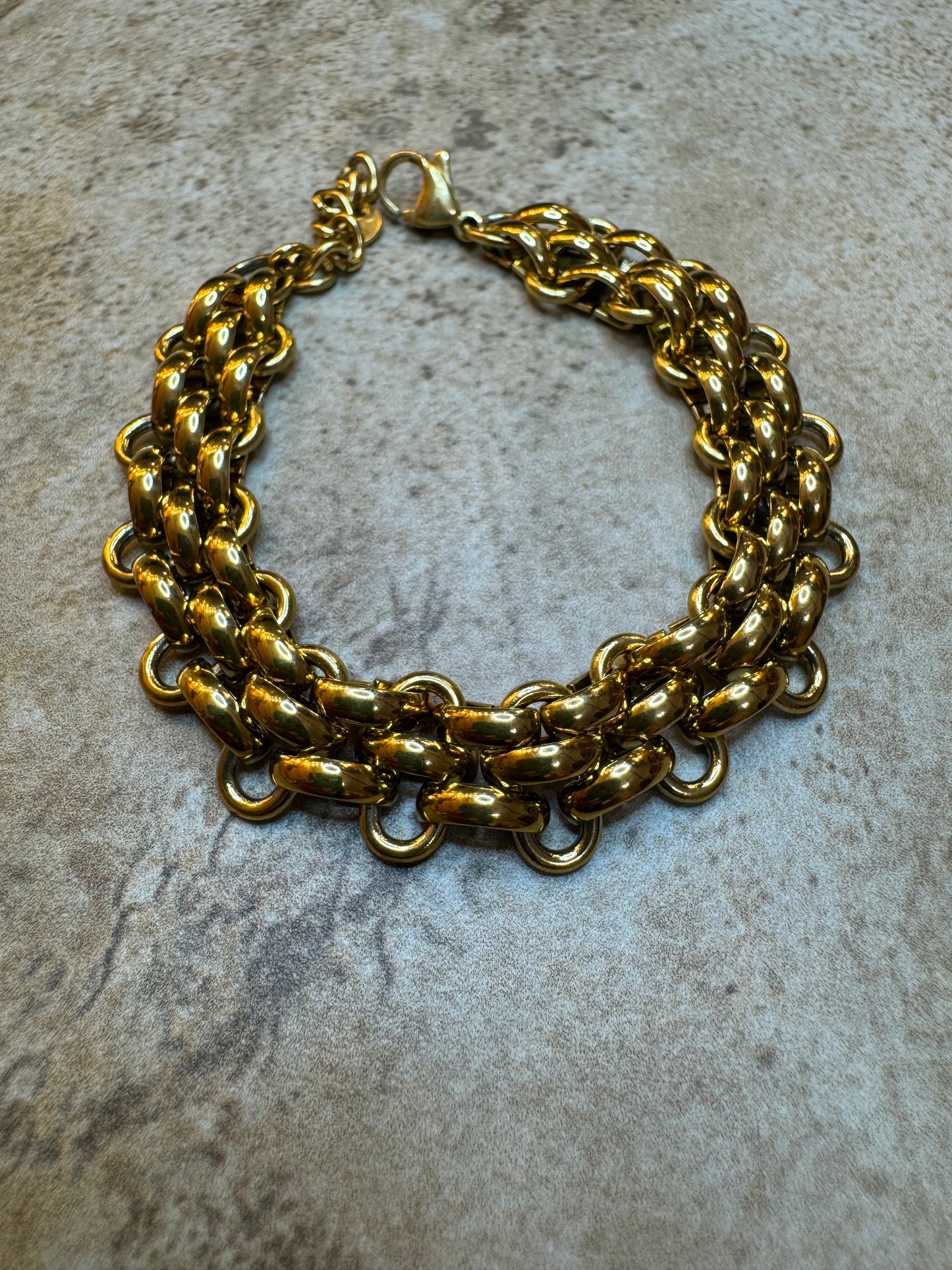 A little edgy bracelet