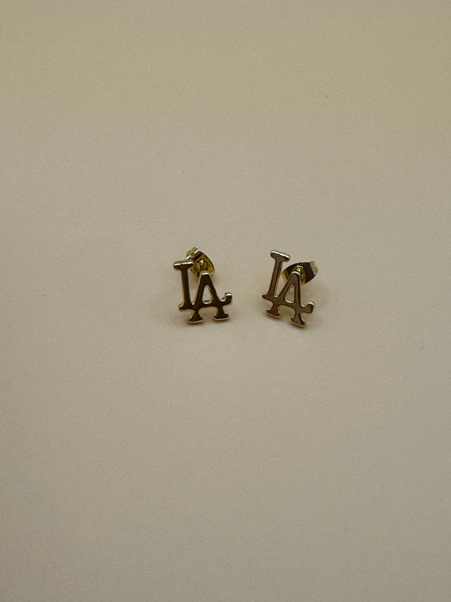 Mini LA studs