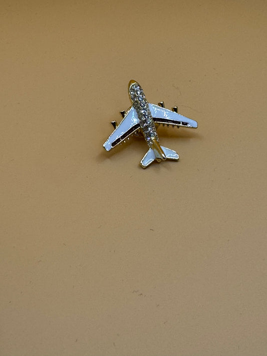 Plane brooch