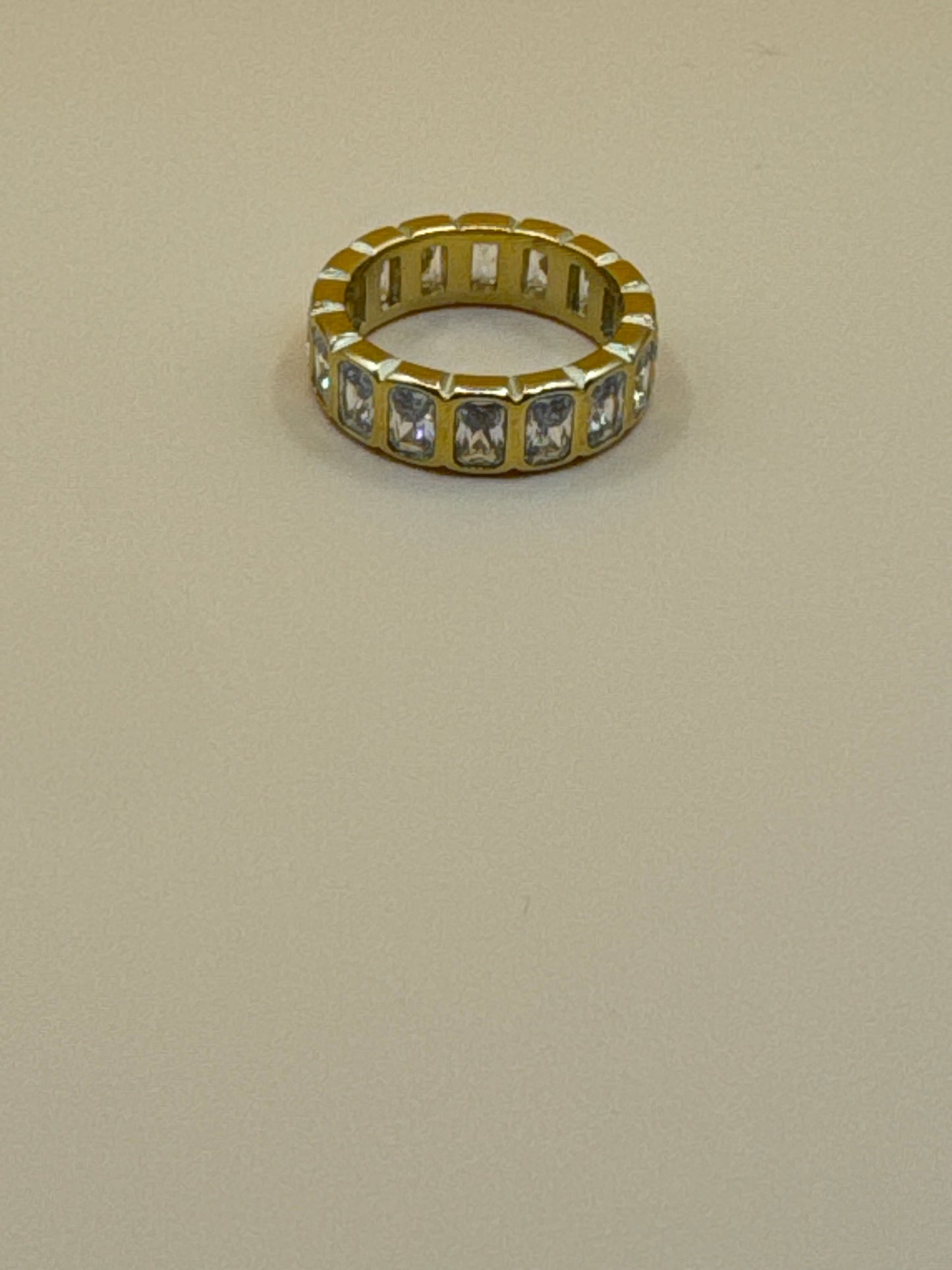 Manifest ring