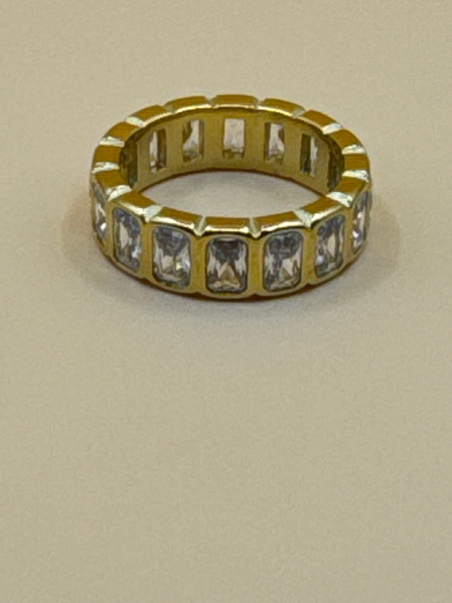 Manifest ring