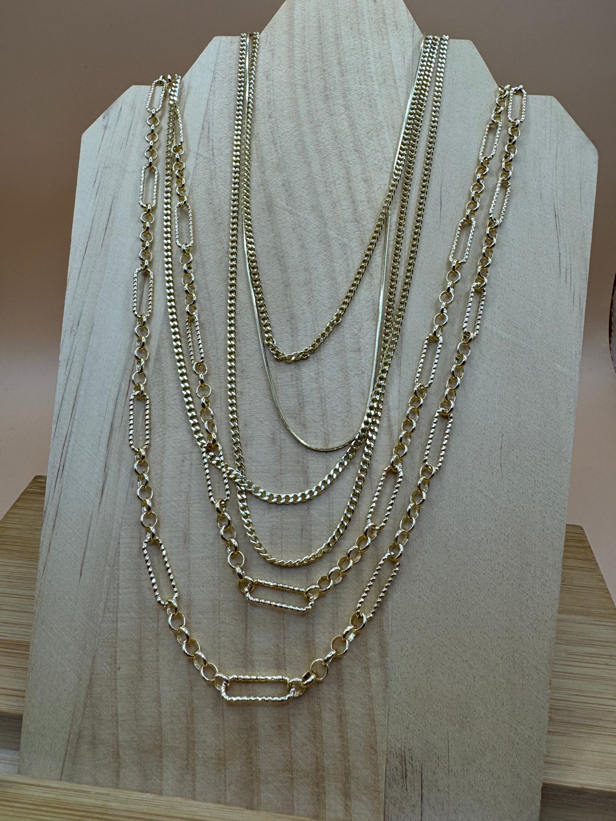Chloe necklace