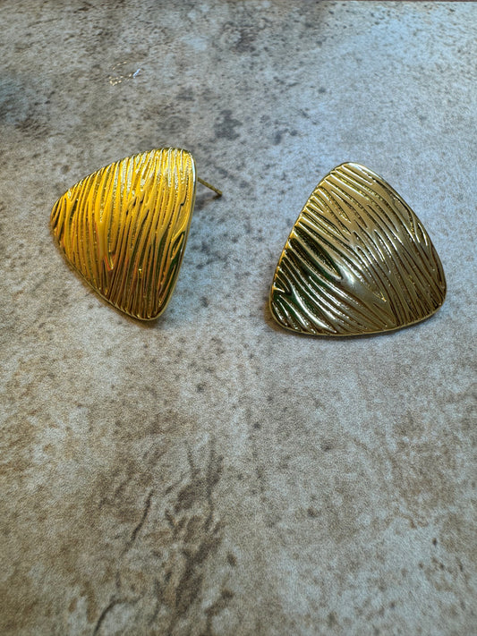 Manifest earrings