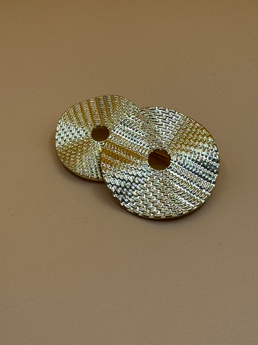 Disco brooch