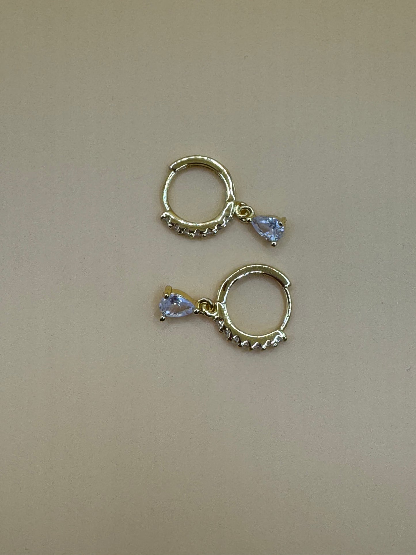 Mini tear drop earrings