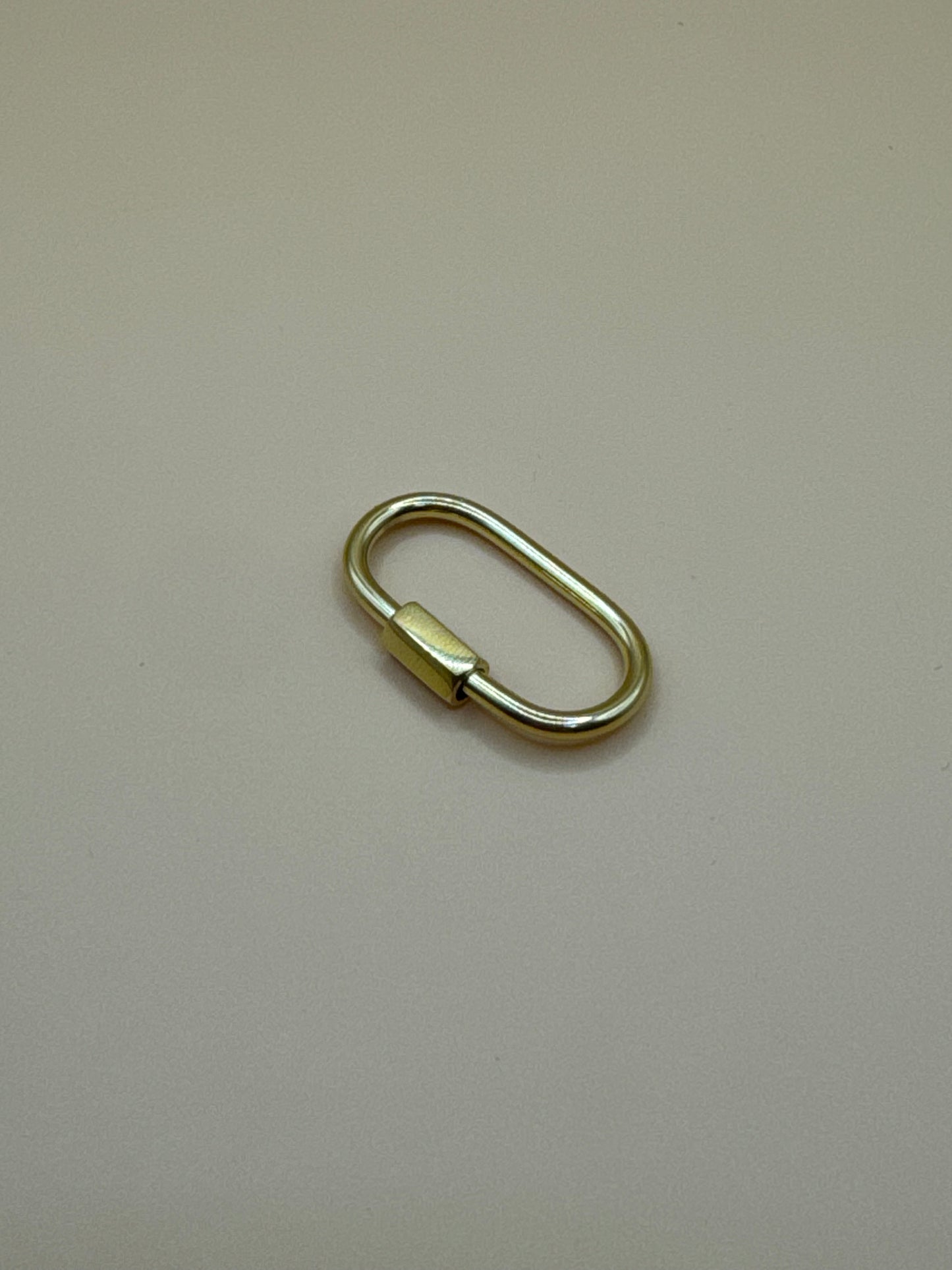 Carabiner